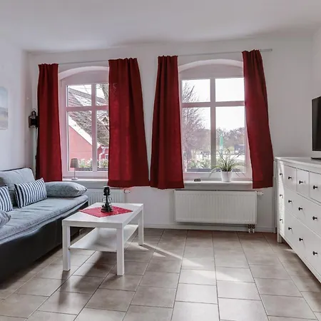 Fuer Vier Personen Im Erdgeschoss By Interhome