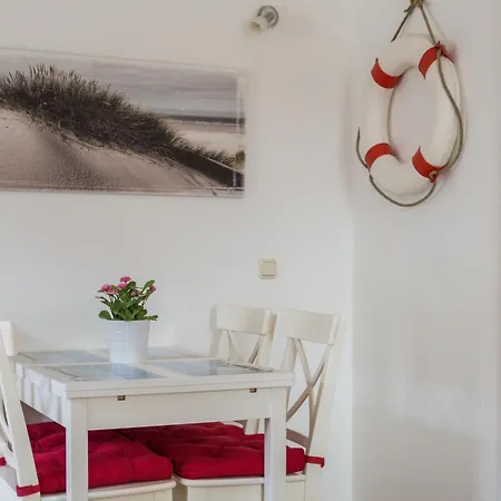 Fuer Vier Personen Im Erdgeschoss By Interhome * Schaprode